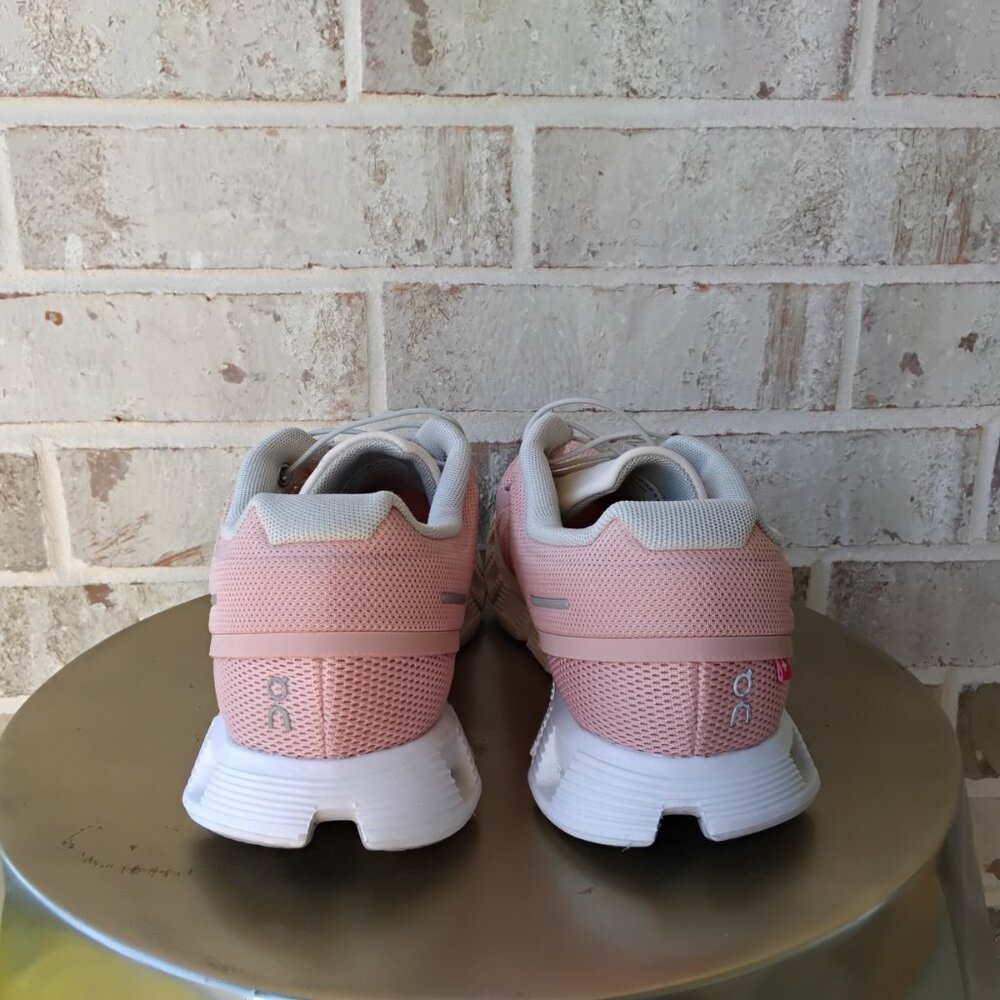 On Running Cloud Pink Running Sneakers Size Women's 8.5 - Picture 3 of 6